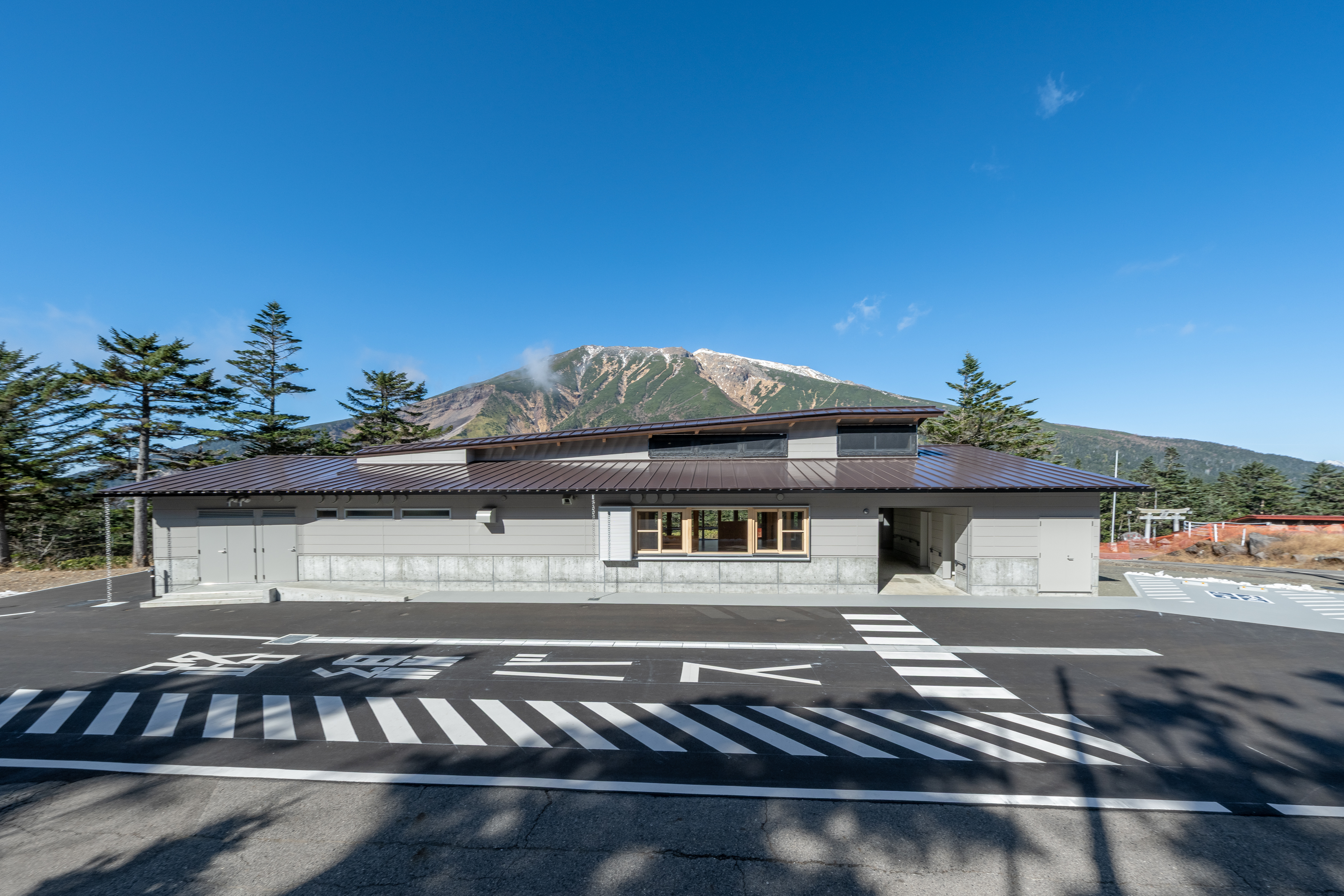 田の原観光センター裏面