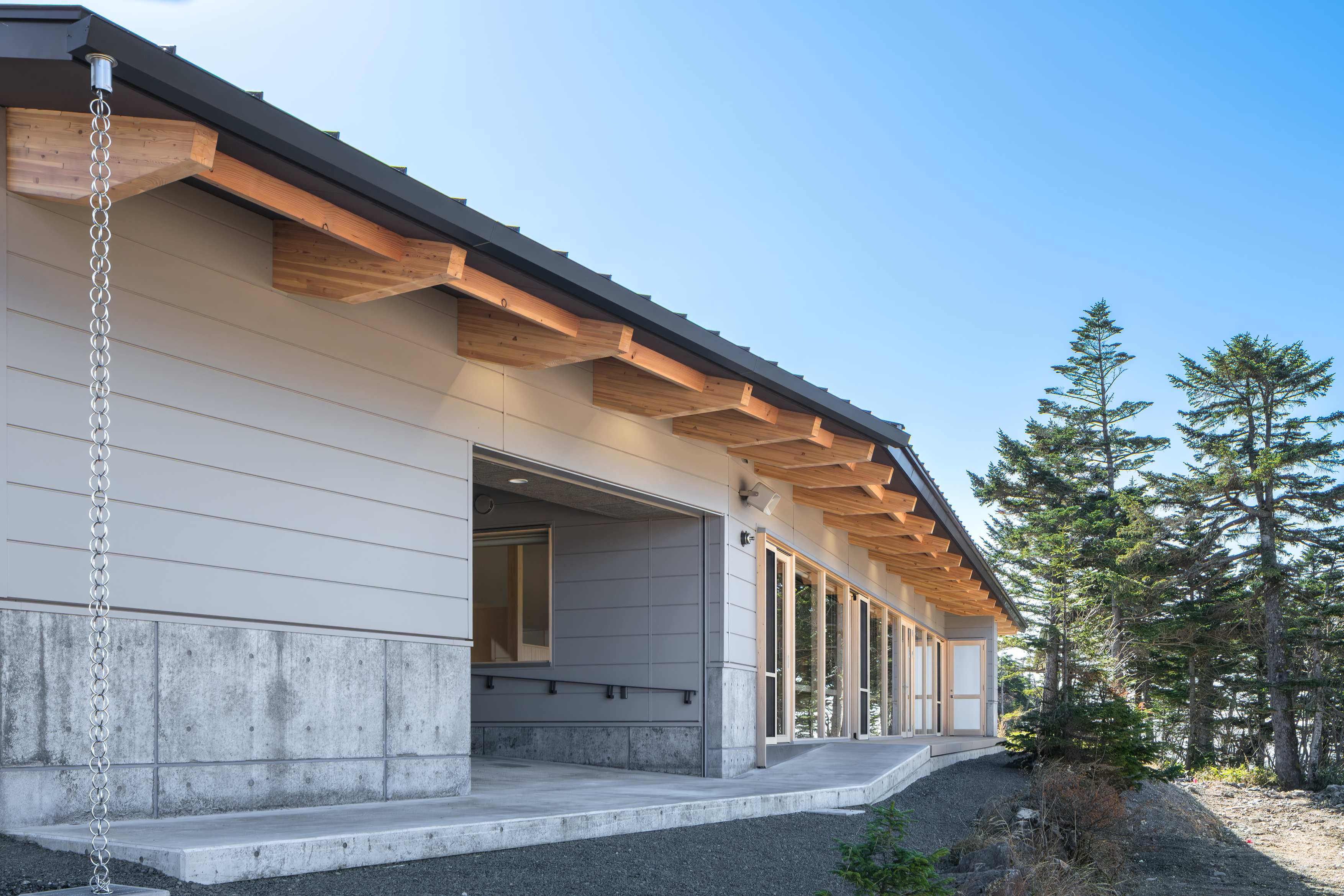 田の原観光センター正面写真2