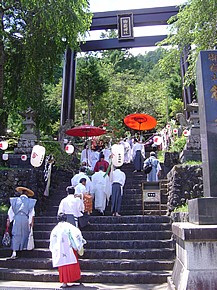 御嶽神社の里宮